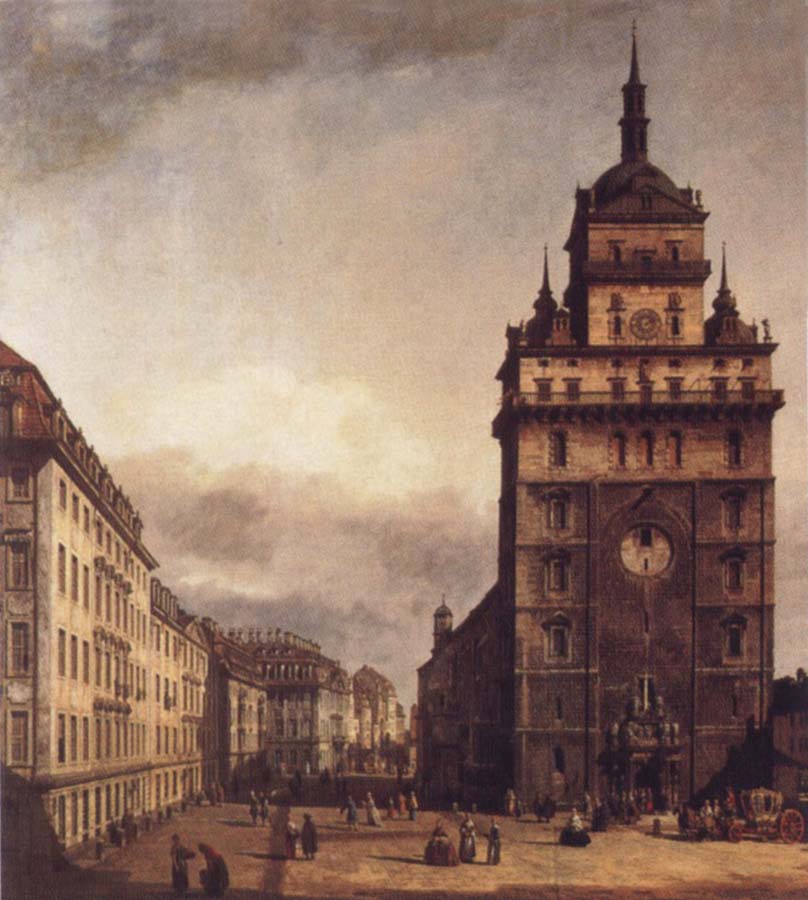 Square with the Kreuz Kirche in Dresden